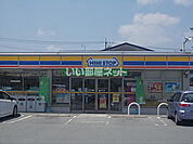【コンビニエンスストア】ミニストップ河芸上野店まで376ｍ