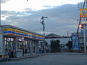 【コンビニエンスストア】ミニストップ 伊勢黒瀬町店まで557ｍ