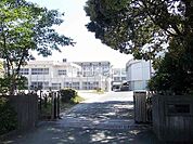 【中学校】神明中学校まで487ｍ