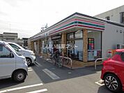 【コンビニエンスストア】セブンイレブン（出し山）まで888ｍ