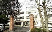 【小学校】胎内市立中条小学校まで934ｍ