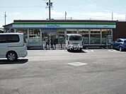 【コンビニエンスストア】ファミリーマート 清水能島店まで775ｍ
