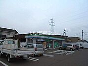 【コンビニエンスストア】ファミリーマート 岐阜西改田上の町店まで633ｍ