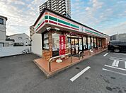 【コンビニエンスストア】セブンイレブン 鳥栖本鳥栖町店まで801ｍ