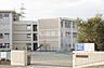 周辺：【小学校】松阪市立港小学校まで336ｍ