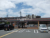 【コンビニエンスストア】セブンイレブン 大東中垣内5丁目店まで1041ｍ