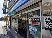 【コンビニエンスストア】ファミリーマート　サンプラザ北店まで537ｍ