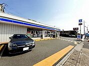 【コンビニエンスストア】ローソン 須磨白川ランプ前店まで876ｍ