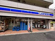 【コンビニエンスストア】ローソン代々木1丁目店まで212ｍ