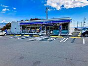 【コンビニエンスストア】ローソン吉岡駒寄スマートインター店まで2721ｍ