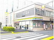 【コンビニエンスストア】ミニストップ 信濃町駅北口店まで437ｍ