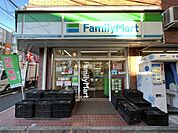 【コンビニエンスストア】ファミリーマート 鷺宮駅前店まで169ｍ