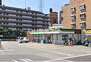 【コンビニエンスストア】ファミリーマート 吹田千里山西店まで1674ｍ