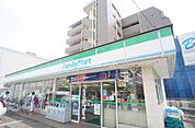 【コンビニエンスストア】ファミリーマート　我孫子駅北口店まで775ｍ