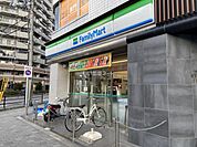 【コンビニエンスストア】ファミリーマート 八尾光町店まで38ｍ