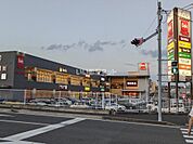 【スーパー】ベルク　フォルテ横浜川和町店まで364ｍ