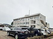 【警察】三条警察署まで883ｍ