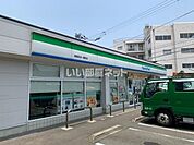 【コンビニエンスストア】ファミリーマート佐古1番町店まで2259ｍ