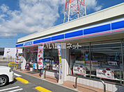 【コンビニエンスストア】ローソン 防府牟礼今宿一丁目店まで748ｍ