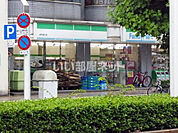 【コンビニエンスストア】ファミリーマート 本町通り店まで134ｍ