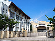 【中学校】国立福井大学教育学部附属義務教育学校まで627ｍ