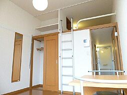 レオパレス和 104 1階1Kのリビング/ダイニング