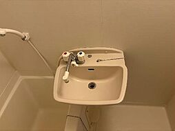 レオパレスＳＡＫＵＲＡ　II 214 2階1Kのリビング/ダイニング