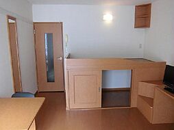 レオパレスシャルマン 107 1階1Kのリビング/ダイニング