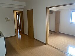 ルーチェ（ＬＵＣＥ） 00205 2階2LDKのリビング/ダイニング