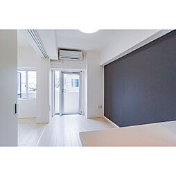 Ｌａ　Ｄｏｕｃｅｕｒ志茂 301 3階1DKのリビング/ダイニング