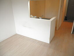 JR横浜線 新横浜駅 徒歩14分の賃貸マンション 地下2階1LDKのリビング/ダイニング