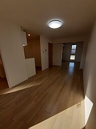 フォレスト　パーク 201 2階1LDKのリビング/ダイニング