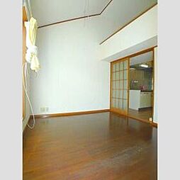 アーデンヒル 2階1Kのリビング/ダイニング