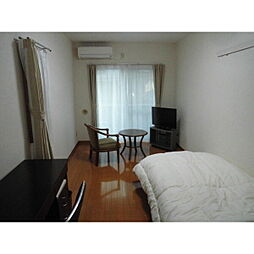 プチグランデラトール 202 2階1Kのリビング/ダイニング