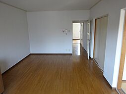 ダイヤモンドヴィスタ 205 2階3LDKのリビング/ダイニング