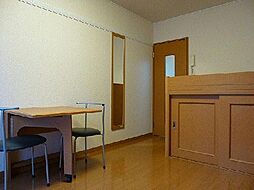 レオパレスＬＡＦＯＲＥＴI 105 1階1Kのリビング/ダイニング