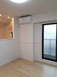 ランドマーク2024 201 2階1LDKのリビング/ダイニング