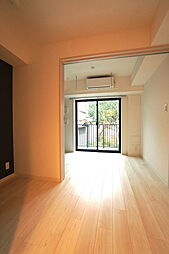 JR中央線 四ツ谷駅 徒歩8分の賃貸マンション 2階1DKのリビング/ダイニング