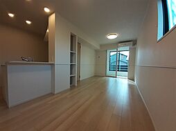 三岐鉄道北勢線 麻生田駅 徒歩10分の賃貸アパート 1階1LDKのリビング/ダイニング