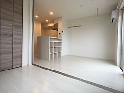 カサ・デ・プラセール 108 1階1LDKのリビング/ダイニング