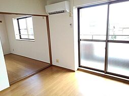 アーバンサクライＣ棟 303 3階3DKのリビング/ダイニング