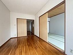 サンフラワーＡ 102 1階2DKのリビング/ダイニング