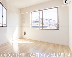 埼玉新都市交通 原市駅 徒歩15分の賃貸アパート 3階2LDKのリビング/ダイニング