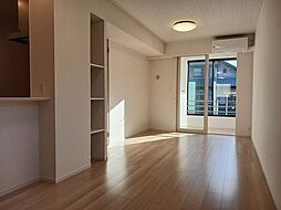 三岐鉄道北勢線 麻生田駅 徒歩10分の賃貸アパート 1階1LDKのリビング/ダイニング