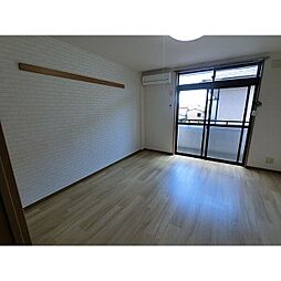 セピア 205 2階1Kのリビング/ダイニング