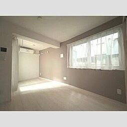 京王線 初台駅 徒歩5分の賃貸マンション 1階ワンルームのリビング/ダイニング