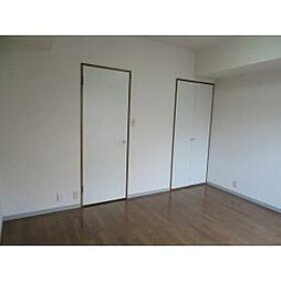 東急田園都市線 三軒茶屋駅 徒歩13分の賃貸マンション 2階1Kのリビング/ダイニング