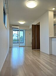 ハピネスデイ 106 1階1LDKのリビング/ダイニング