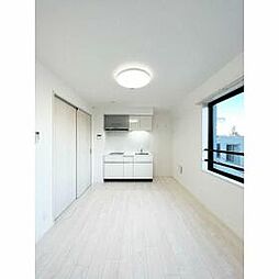 東京メトロ丸ノ内線 西新宿駅 徒歩8分の賃貸マンション 2階1LDKのリビング/ダイニング