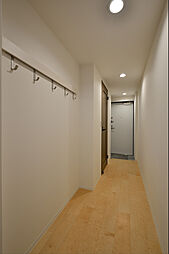 SYNEX NISHI-OI 302 3階ワンルームのリビング/ダイニング